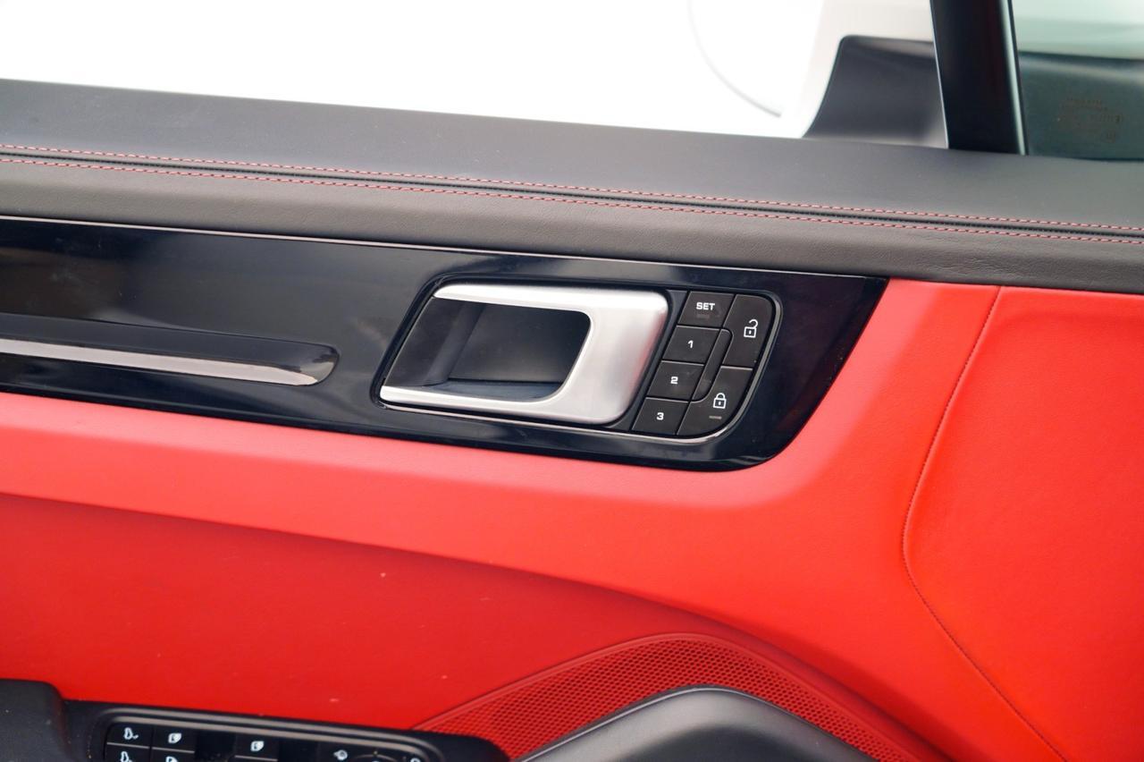 2022 Porsche Cayenne S Pompano Beach FL