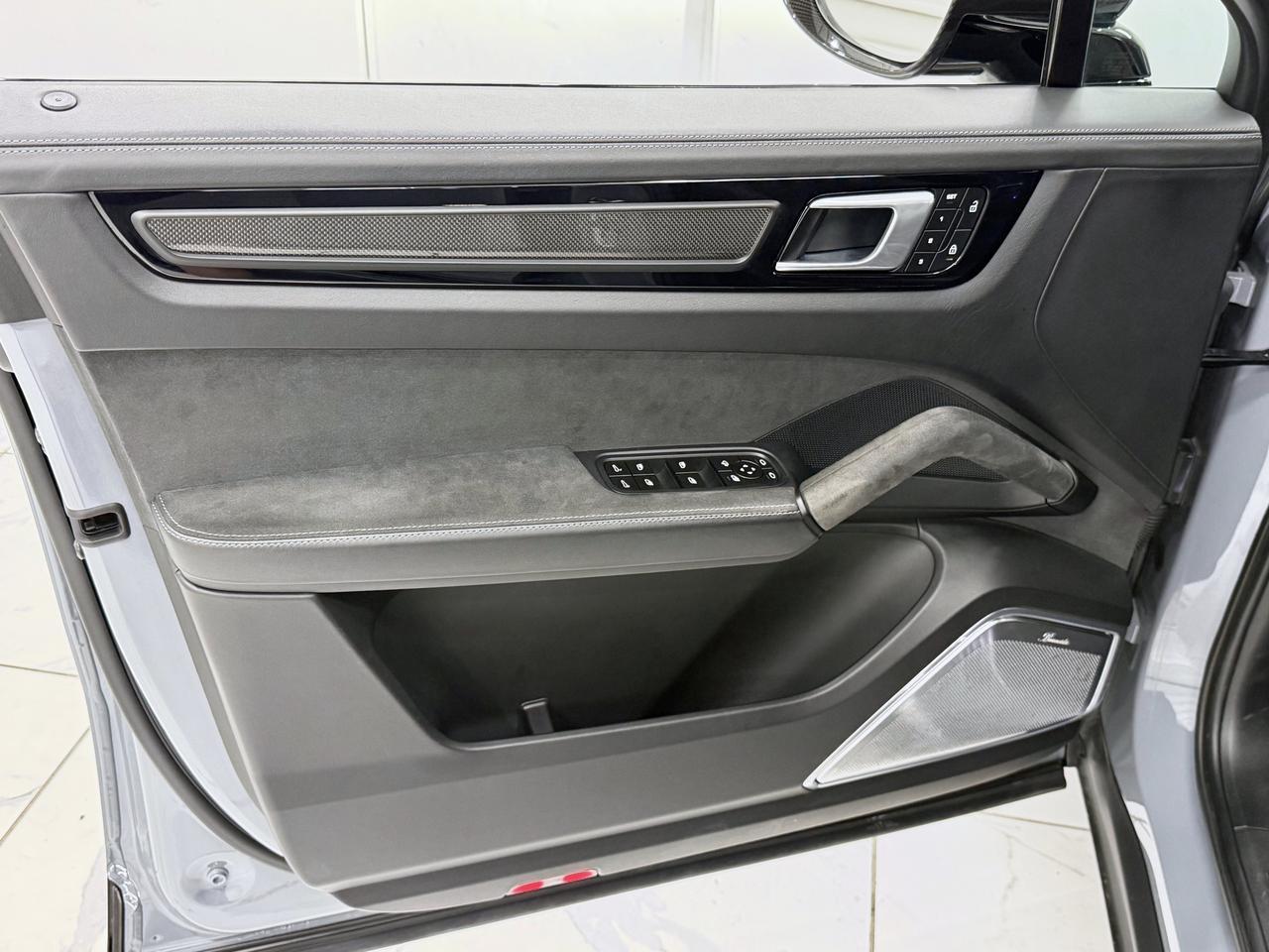 2022 Porsche Cayenne Turbo GT Newark DE