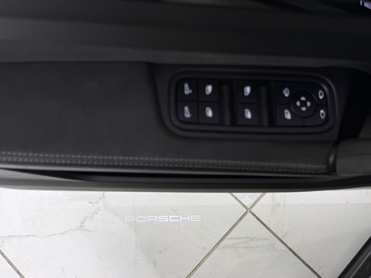 2022 Porsche Cayenne Turbo GT Newark DE