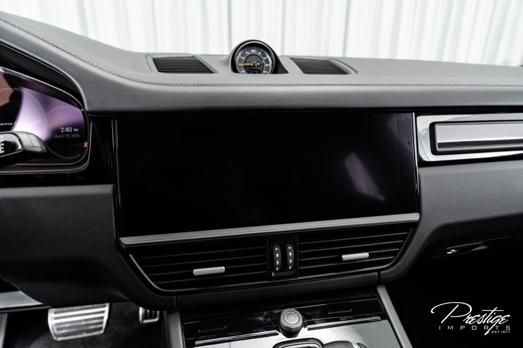 2022 Porsche Cayenne Turbo GT North Miami Beach FL