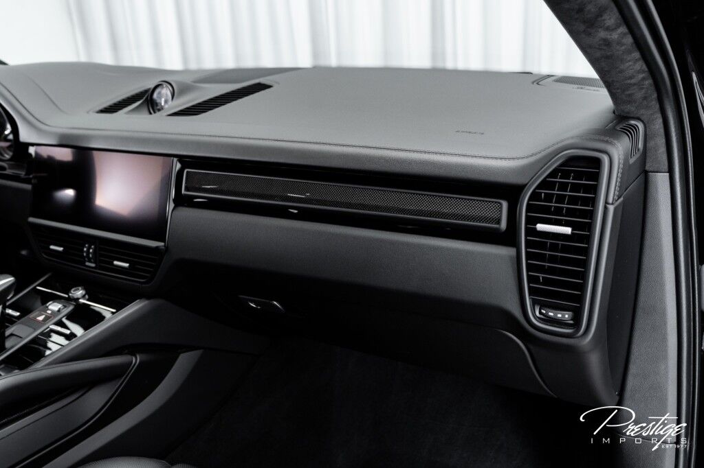 2022 Porsche Cayenne Turbo GT North Miami Beach FL