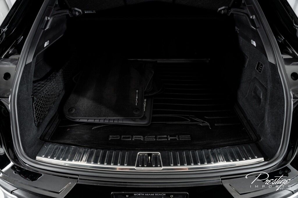 2022 Porsche Cayenne Turbo GT North Miami Beach FL