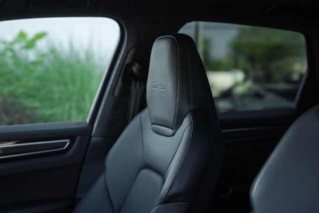 2022 Porsche Cayenne Turbo Paramus NJ