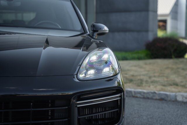 2022 Porsche Cayenne Turbo Paramus NJ
