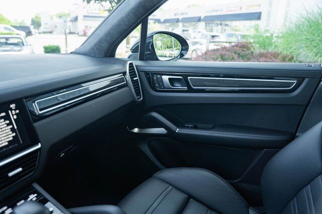 2022 Porsche Cayenne Turbo Paramus NJ