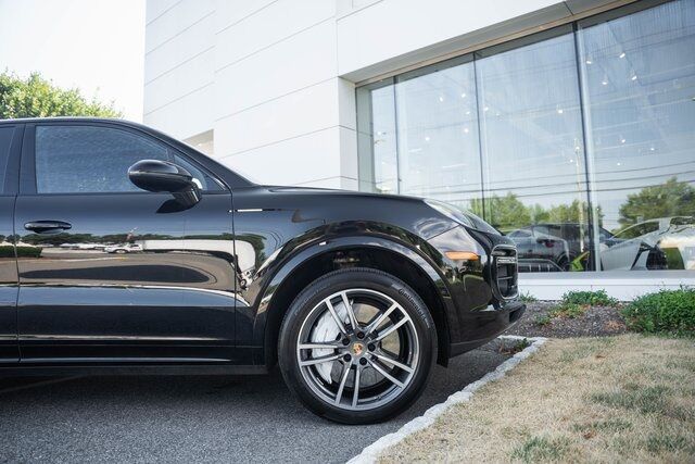2022 Porsche Cayenne Turbo Paramus NJ