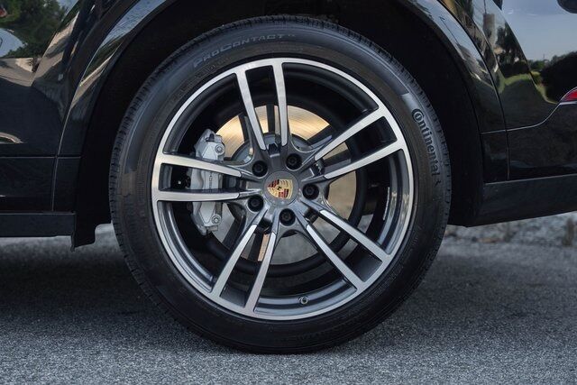 2022 Porsche Cayenne Turbo Paramus NJ