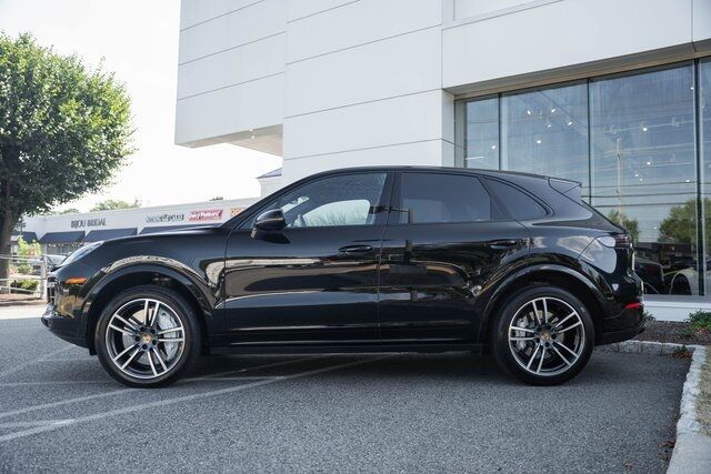 2022 Porsche Cayenne Turbo Paramus NJ