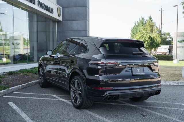 2022 Porsche Cayenne Turbo Paramus NJ