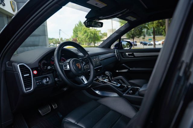 2022 Porsche Cayenne Turbo Paramus NJ