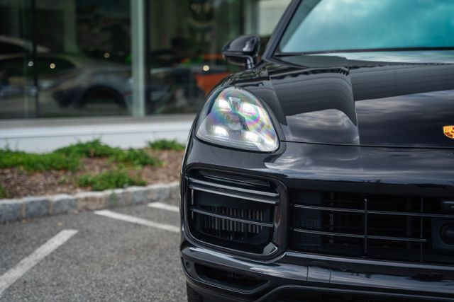 2022 Porsche Cayenne Turbo Paramus NJ