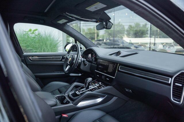2022 Porsche Cayenne Turbo Paramus NJ
