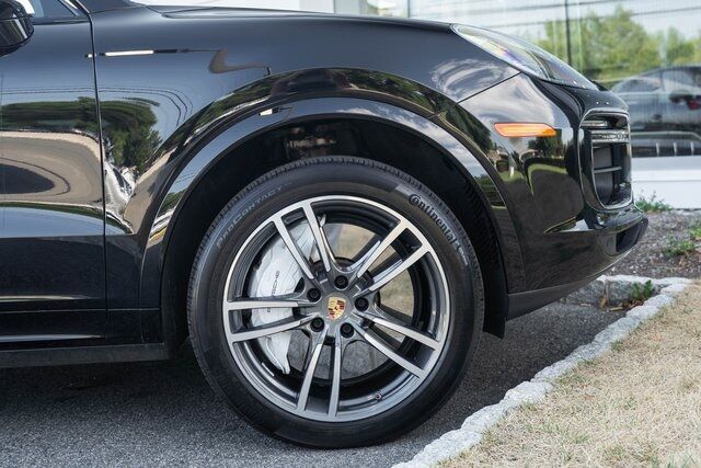 2022 Porsche Cayenne Turbo Paramus NJ
