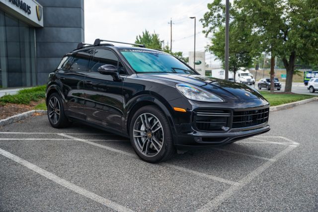 2022 Porsche Cayenne Turbo Paramus NJ
