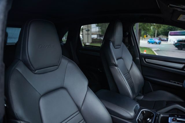 2022 Porsche Cayenne Turbo Paramus NJ