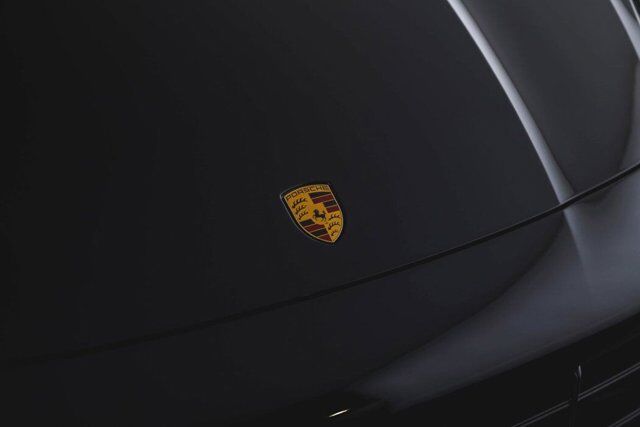 2022 Porsche Cayenne Turbo S E-Hybrid Bellevue WA