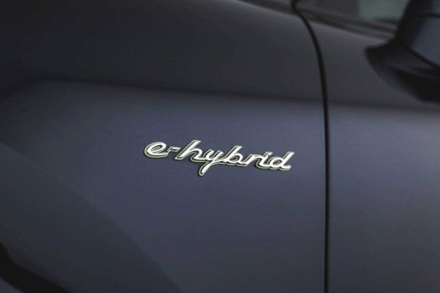 2022 Porsche Cayenne Turbo S E-Hybrid Bellevue WA