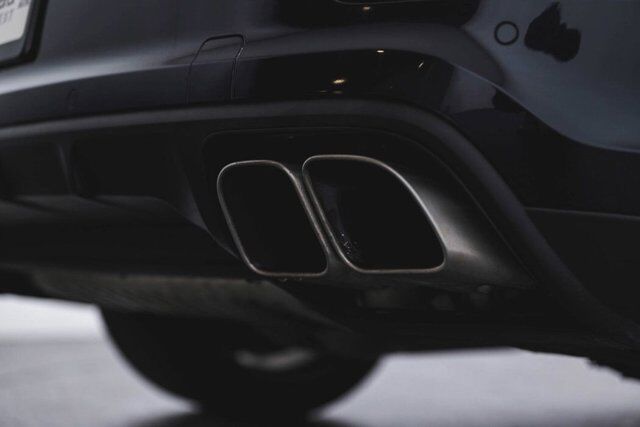 2022 Porsche Cayenne Turbo S E-Hybrid Bellevue WA