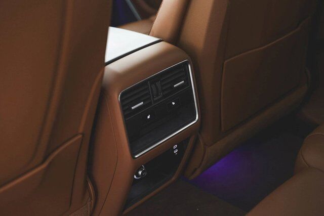 2022 Porsche Cayenne Turbo S E-Hybrid Bellevue WA