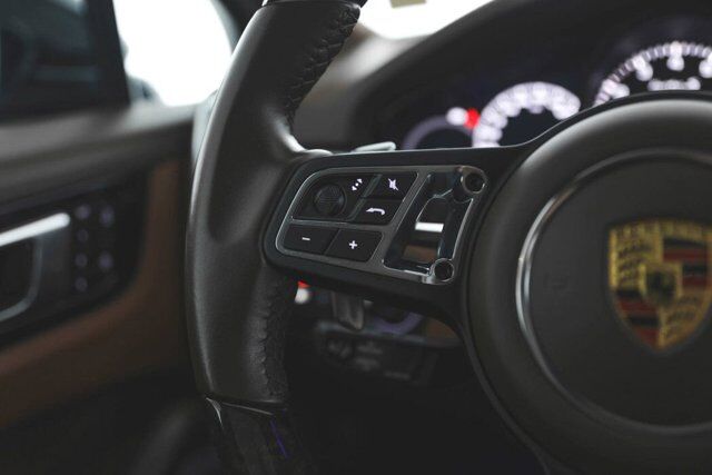 2022 Porsche Cayenne Turbo S E-Hybrid Bellevue WA