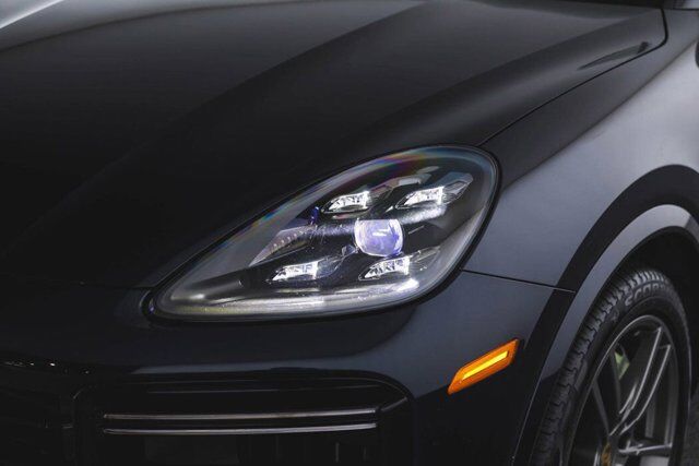 2022 Porsche Cayenne Turbo S E-Hybrid Bellevue WA