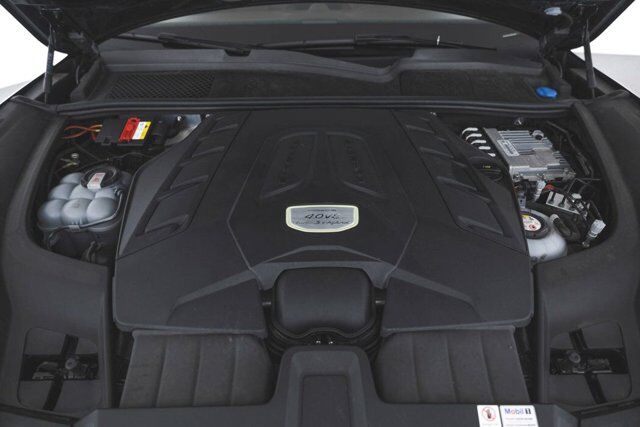 2022 Porsche Cayenne Turbo S E-Hybrid Bellevue WA