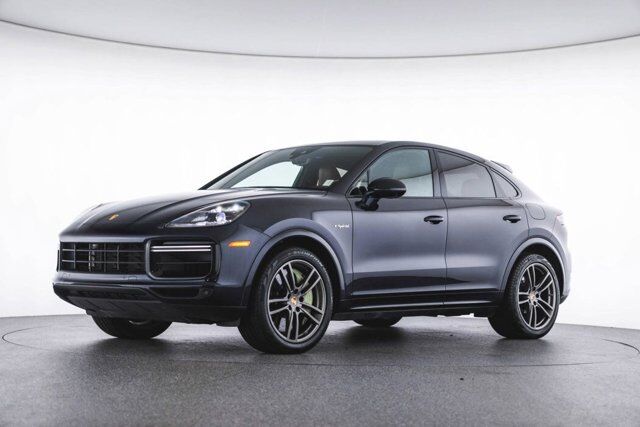 2022 Porsche Cayenne Turbo S E-Hybrid Bellevue WA