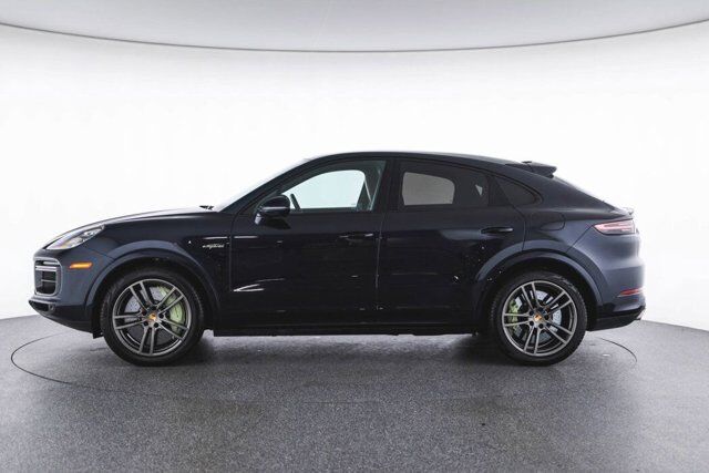 2022 Porsche Cayenne Turbo S E-Hybrid Bellevue WA