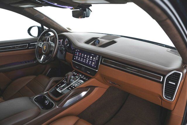 2022 Porsche Cayenne Turbo S E-Hybrid Bellevue WA
