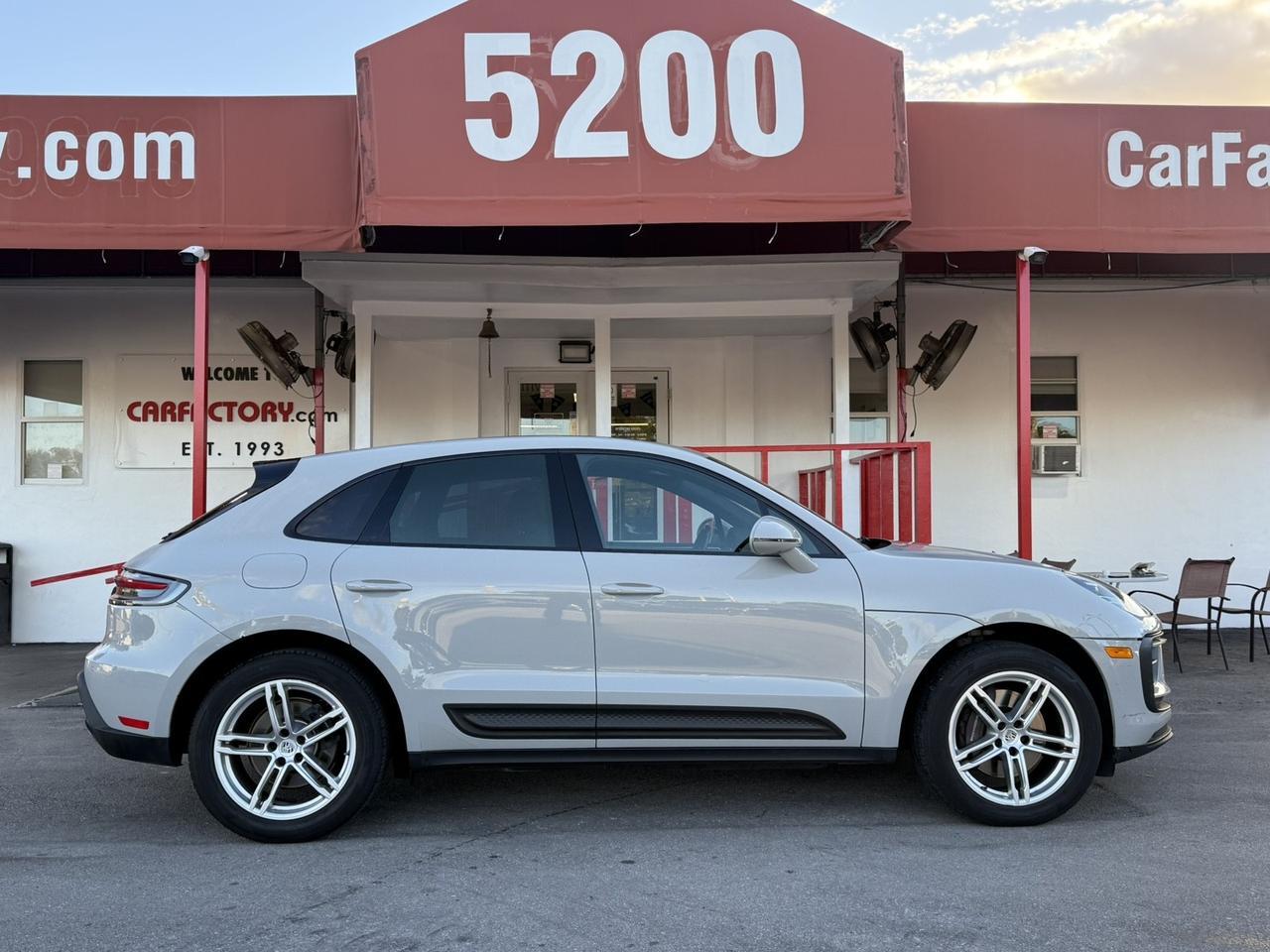 2022 Porsche Macan Hollywood FL