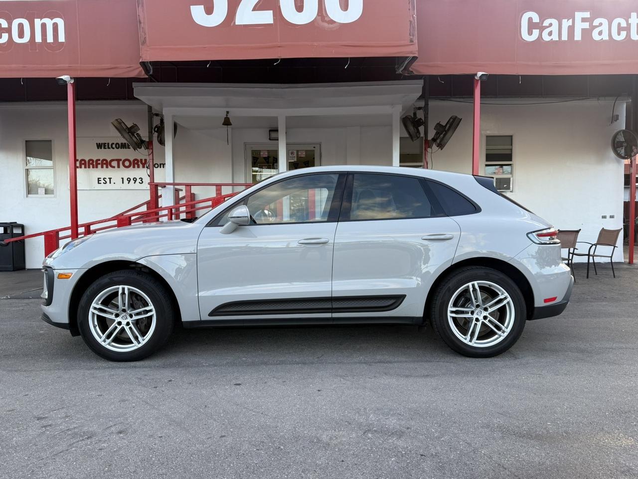 2022 Porsche Macan Hollywood FL