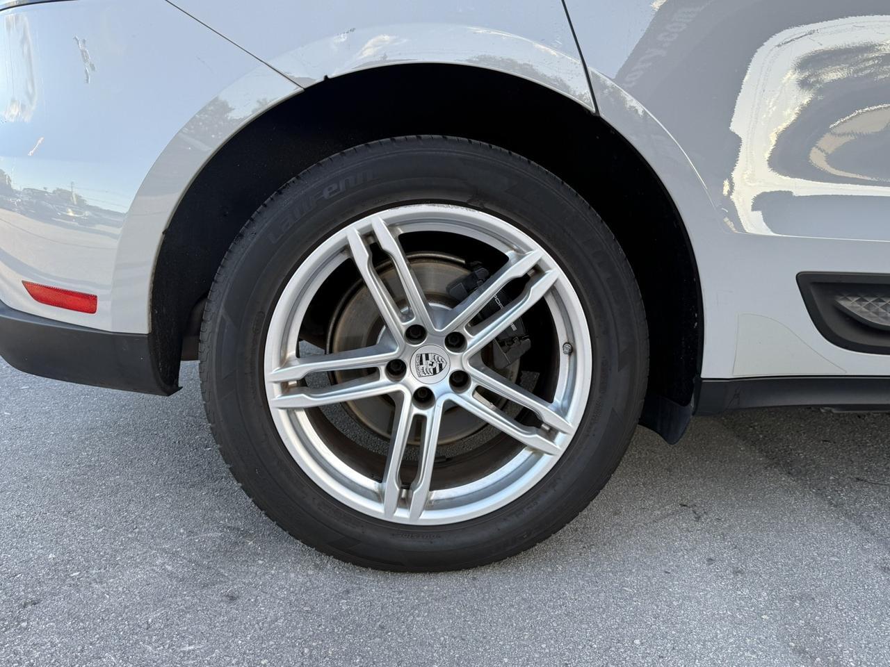 2022 Porsche Macan Hollywood FL