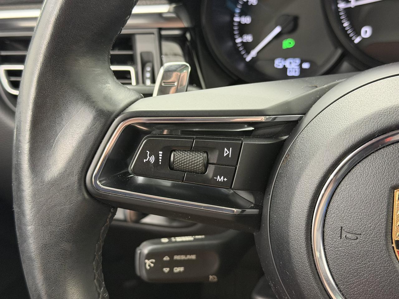 2022 Porsche Macan Newark DE