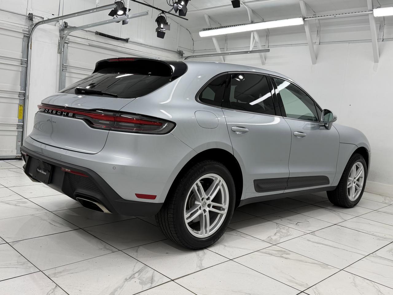 2022 Porsche Macan Newark DE