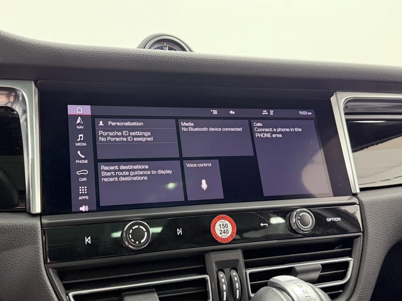 2022 Porsche Macan Newark DE