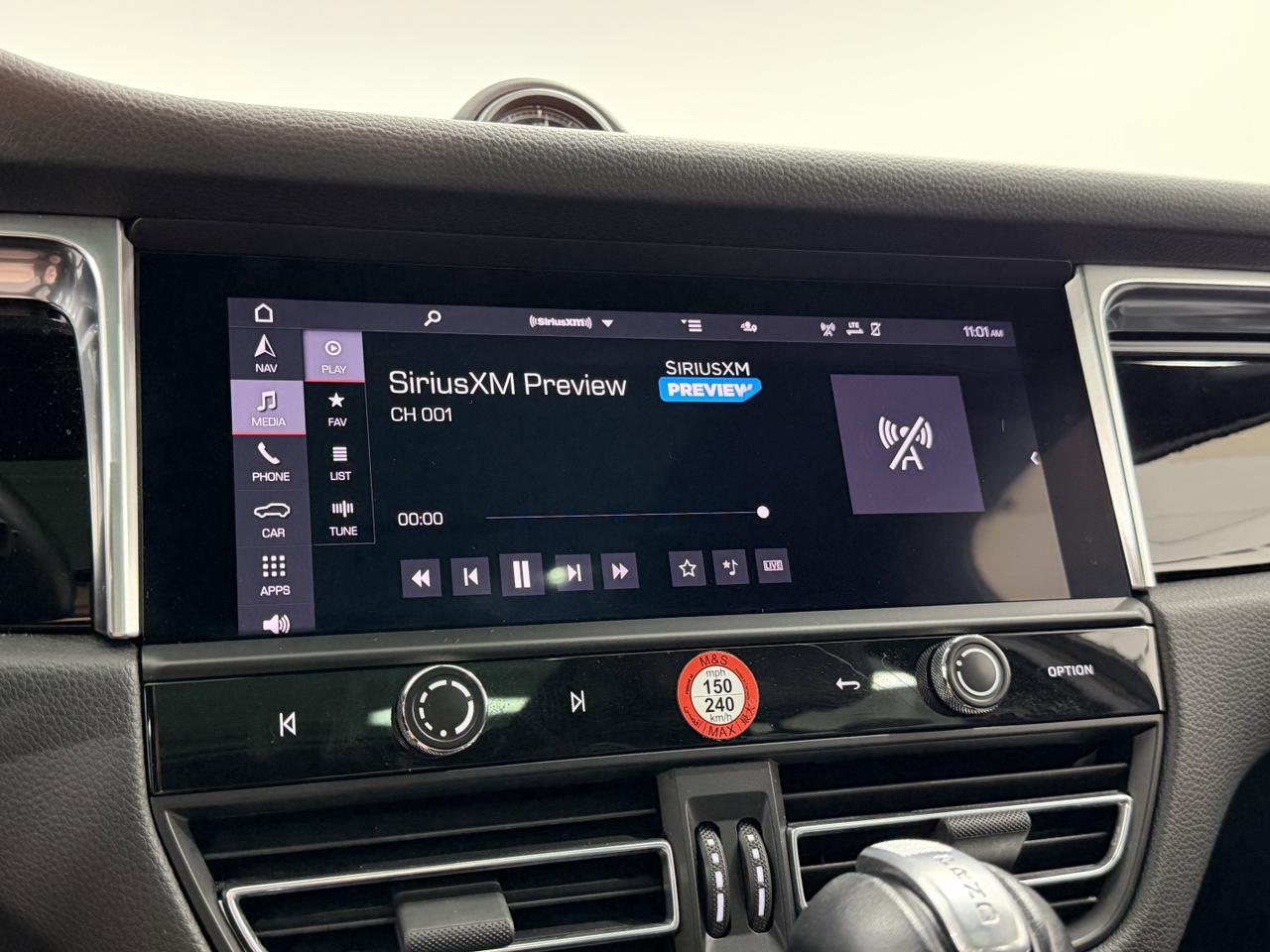 2022 Porsche Macan Newark DE