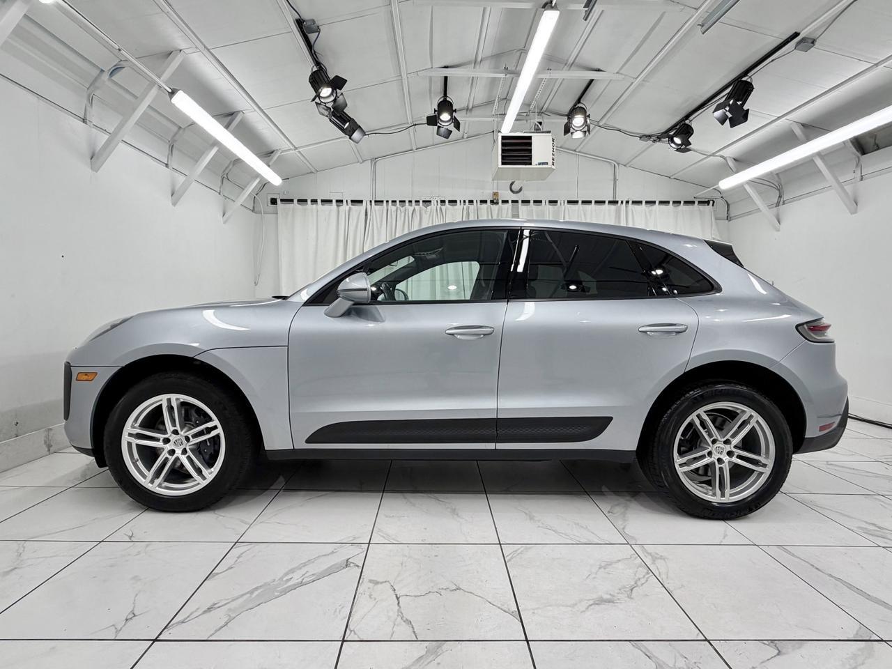 2022 Porsche Macan Newark DE