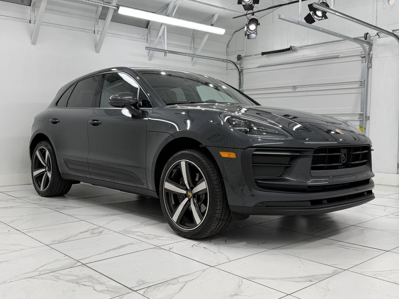 2022 Porsche Macan Newark DE