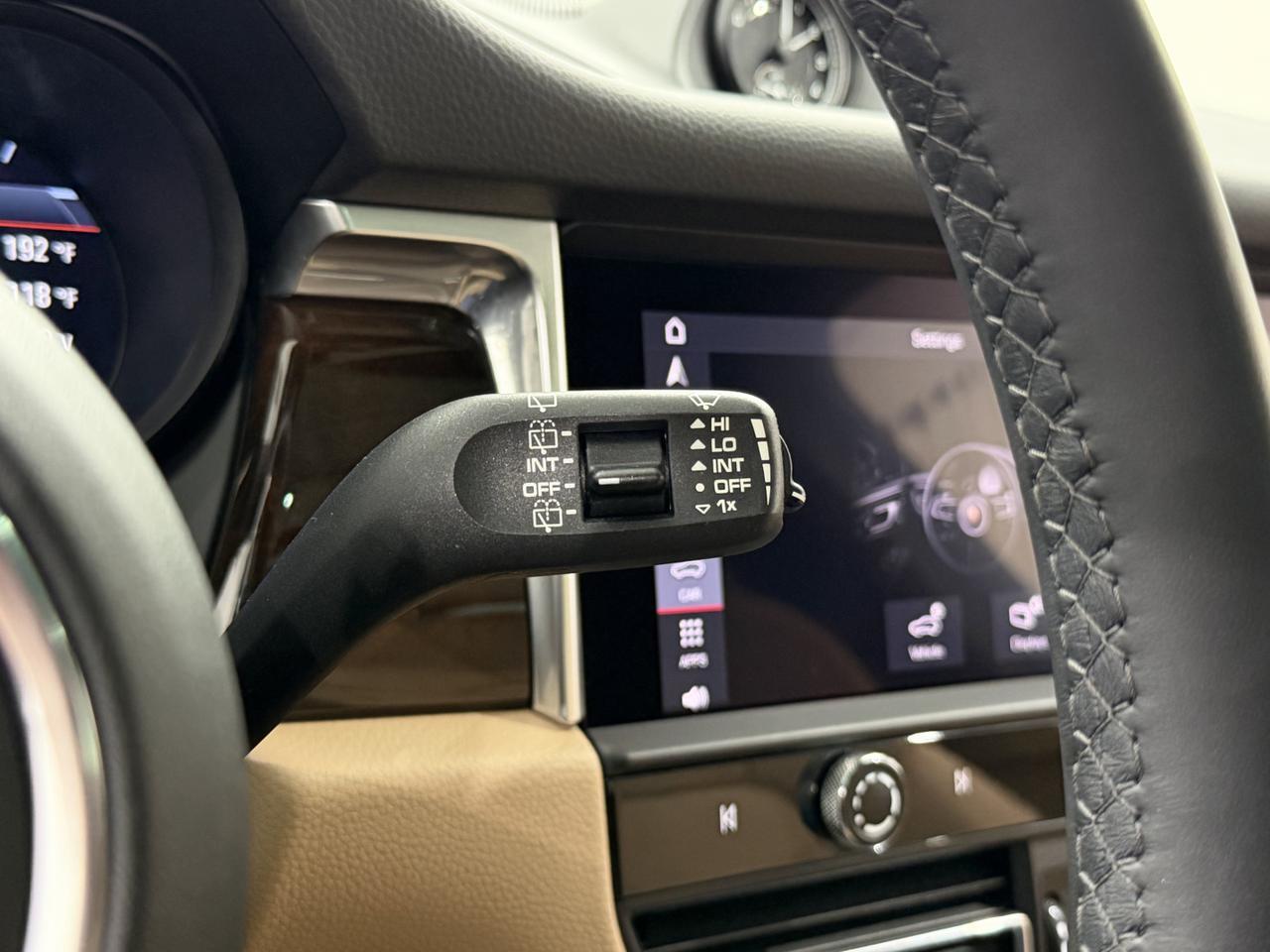 2022 Porsche Macan Newark DE