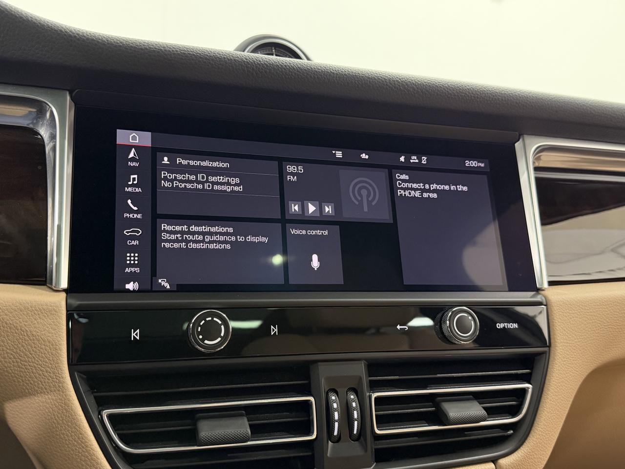 2022 Porsche Macan Newark DE