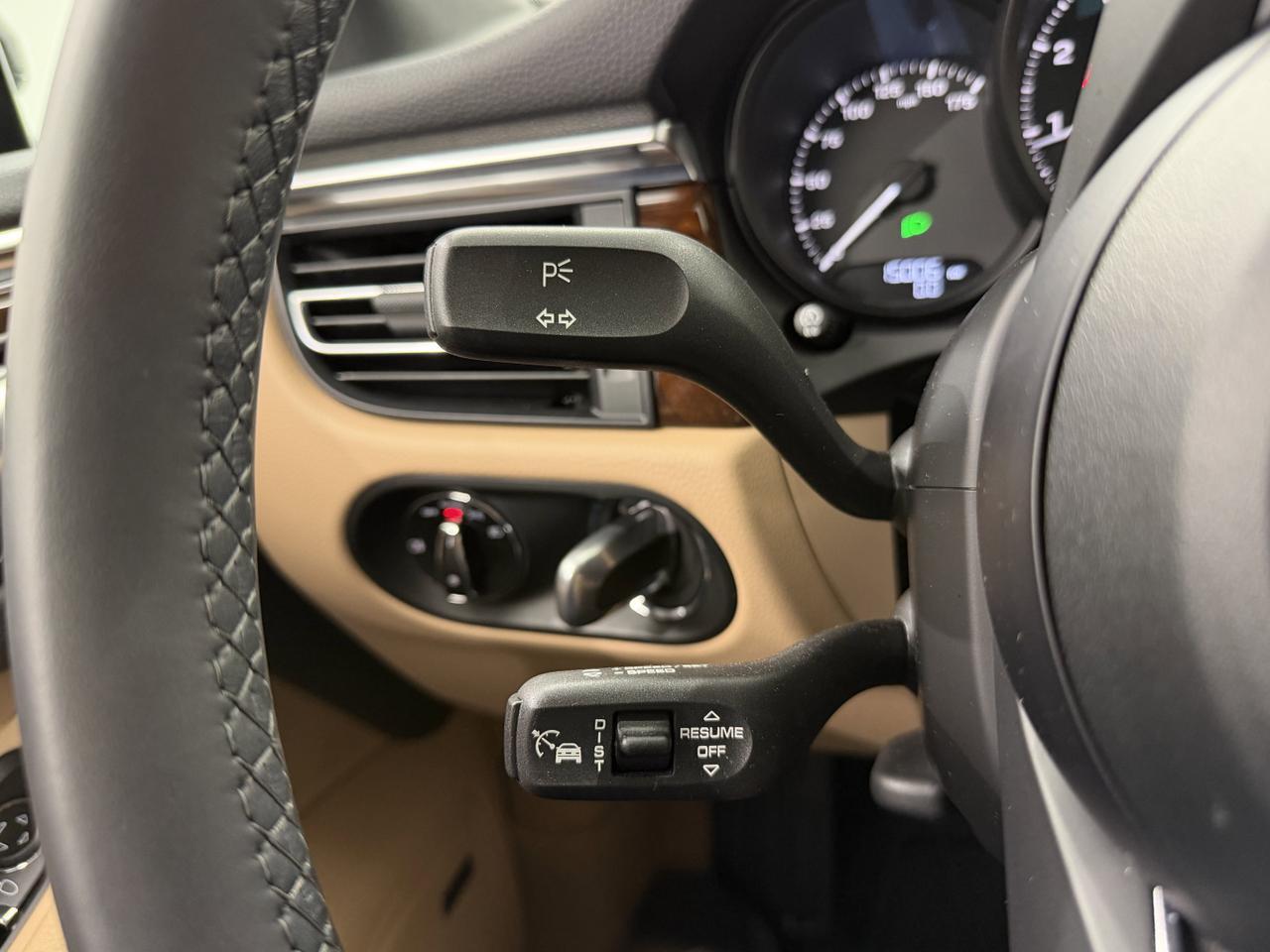 2022 Porsche Macan Newark DE