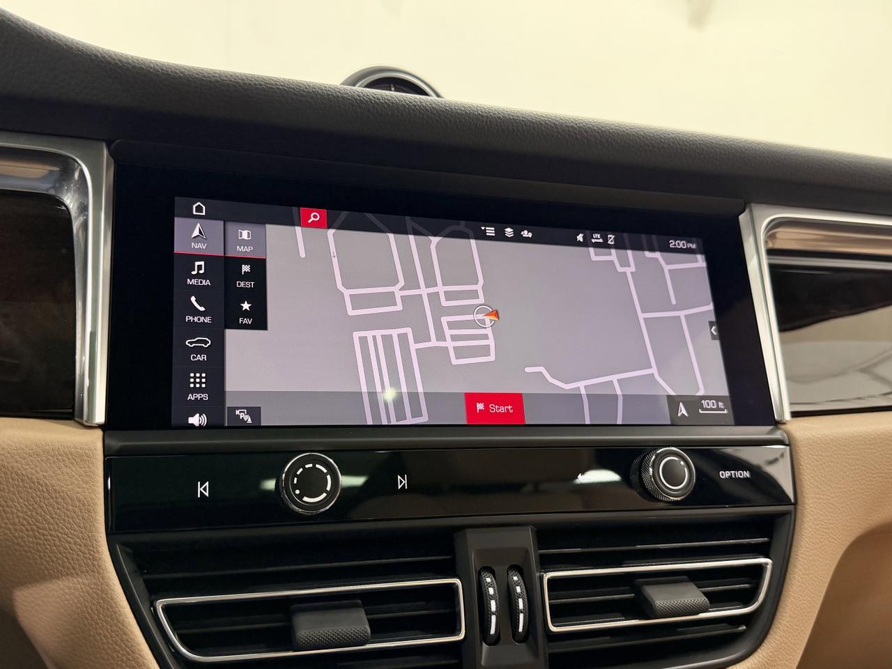 2022 Porsche Macan Newark DE