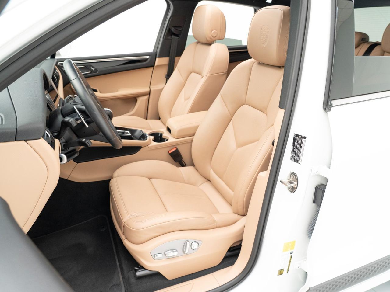 2022 Porsche Macan Pompano Beach FL