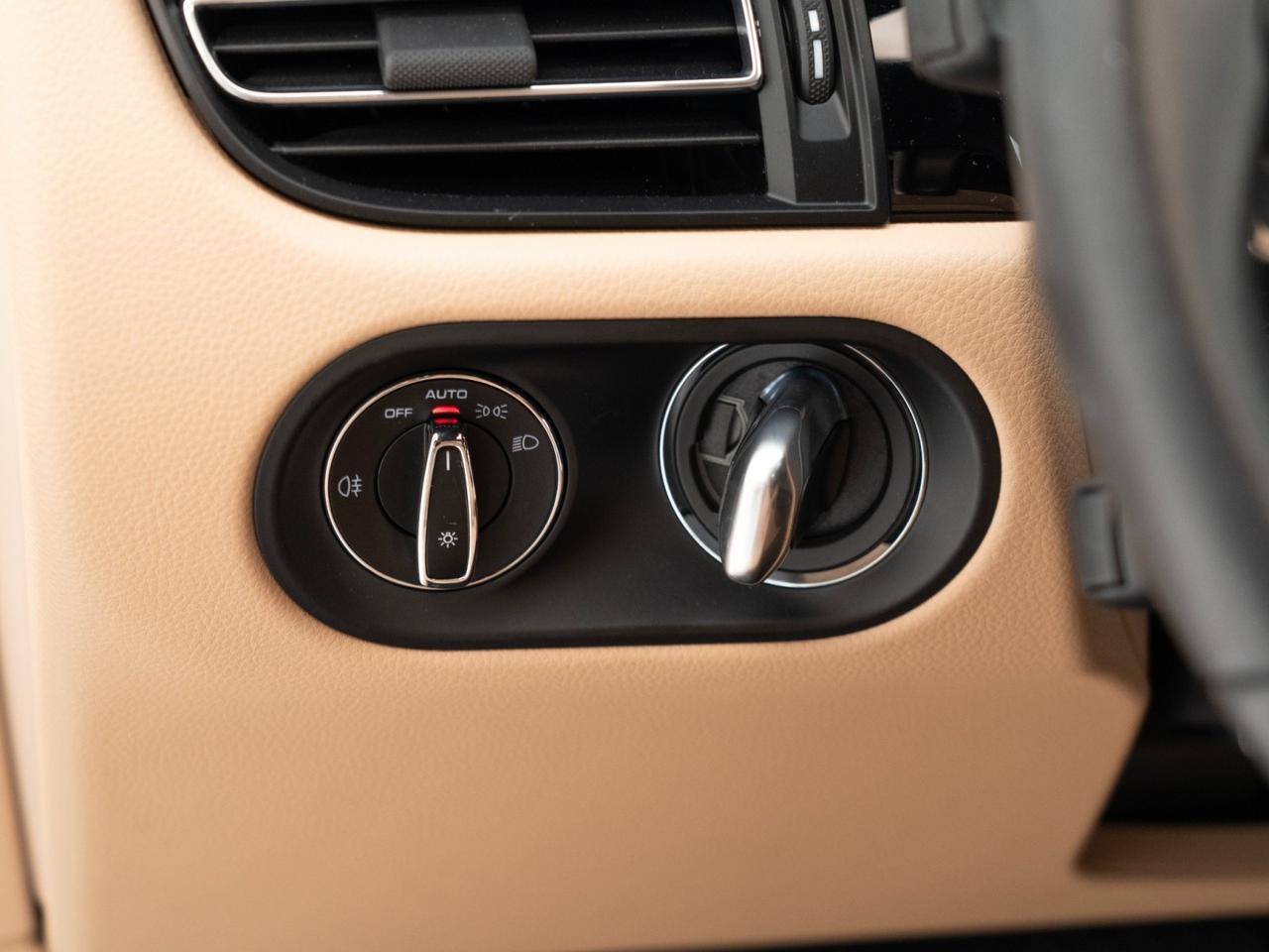 2022 Porsche Macan Pompano Beach FL