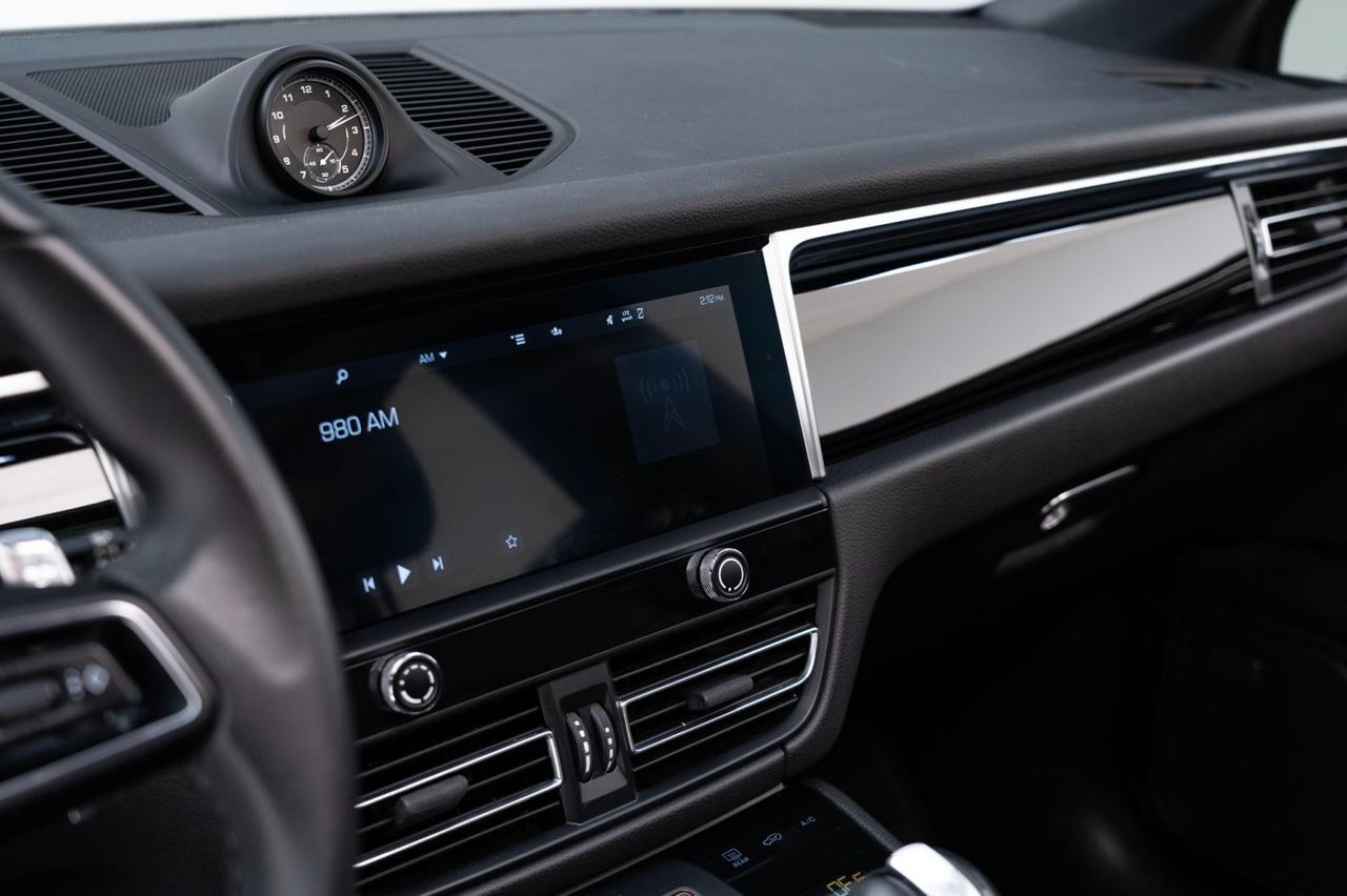 2022 Porsche Macan Pompano Beach FL