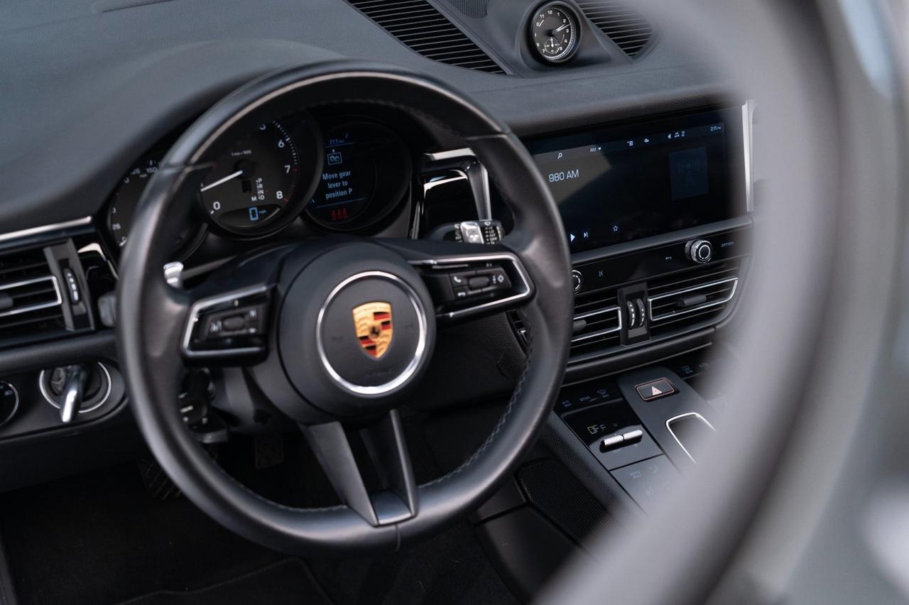 2022 Porsche Macan Pompano Beach FL
