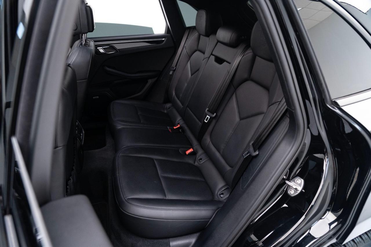 2022 Porsche Macan Pompano Beach FL