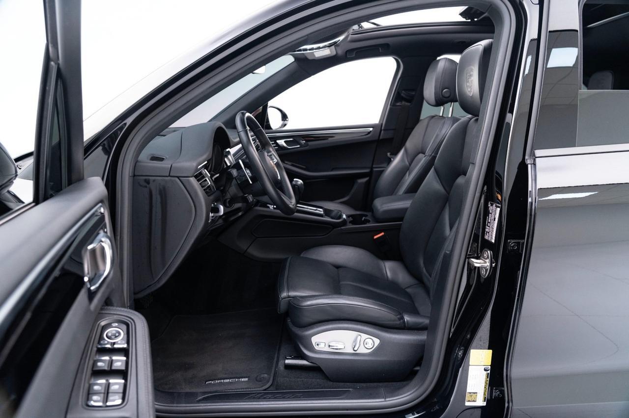 2022 Porsche Macan Pompano Beach FL