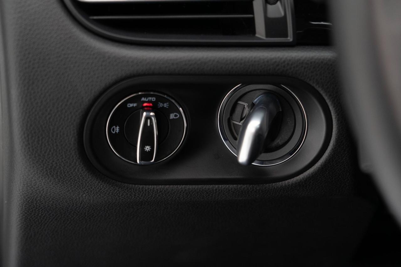 2022 Porsche Macan Pompano Beach FL