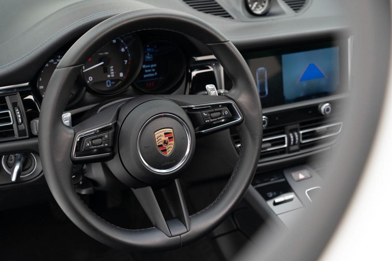 2022 Porsche Macan Pompano Beach FL